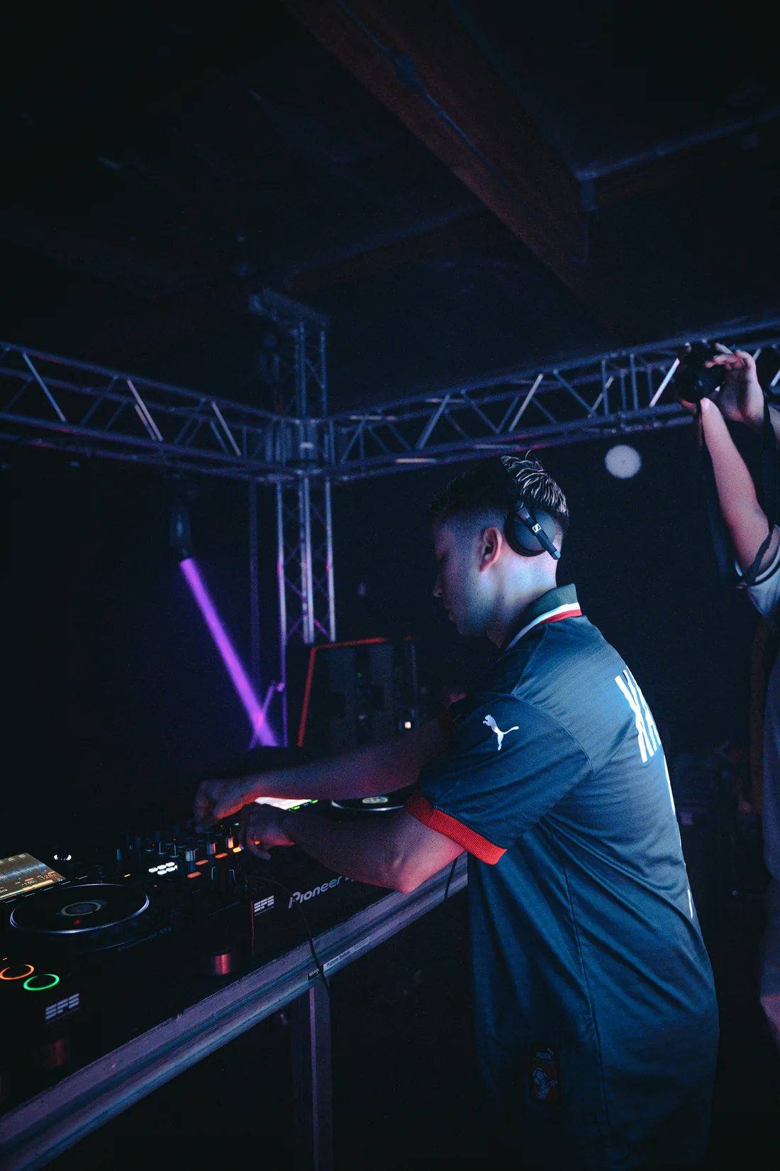 Highlight thumbnail 4